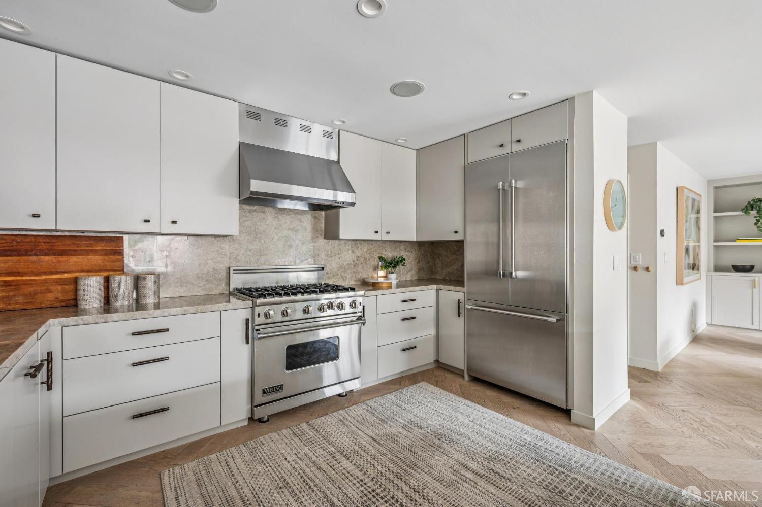 Photo #14: 426102502 Listing: Photo #14