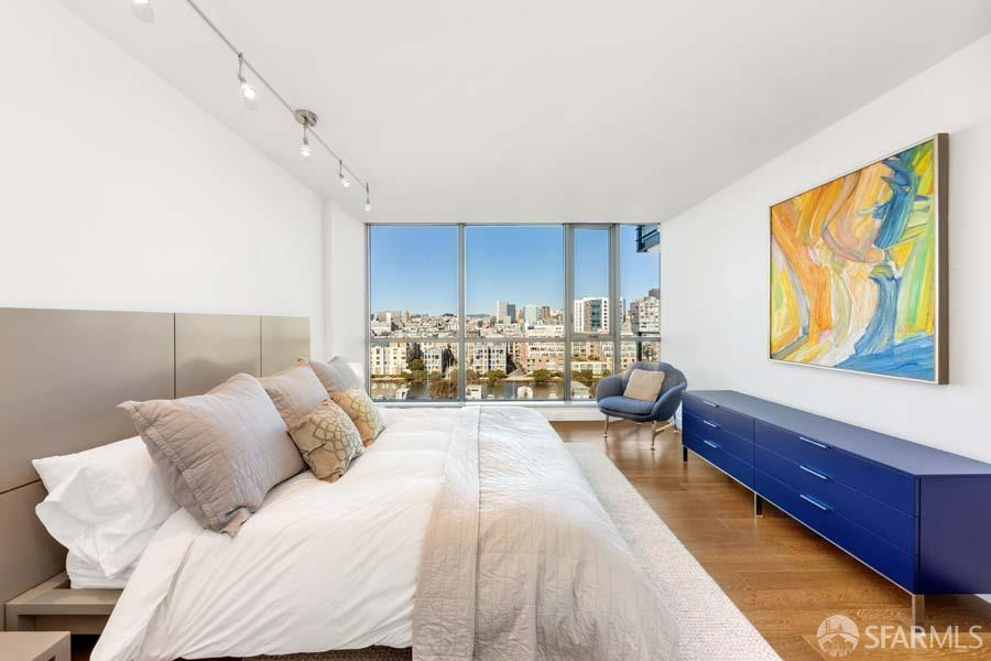 Detail Gallery Image 26 of 34 For 718 Long Bridge St #1003,  San Francisco,  CA 94158 - 3 Beds | 3 Baths