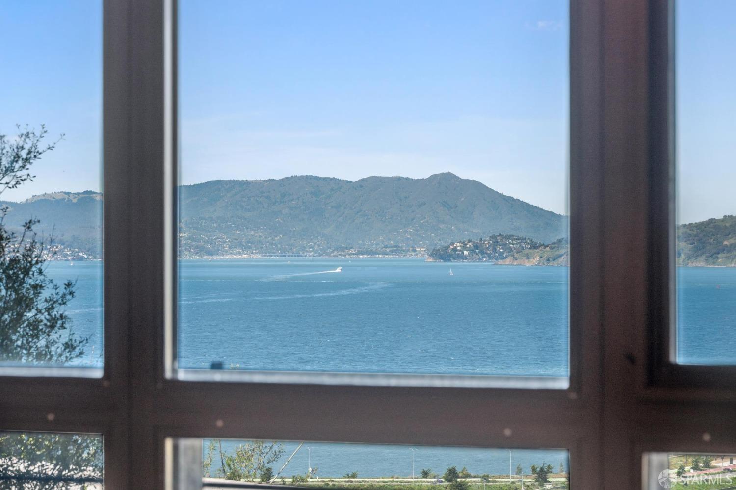 Detail Gallery Image 24 of 61 For 1 Bristol Ct #310,  San Francisco,  CA 94130 - 2 Beds | 2/1 Baths