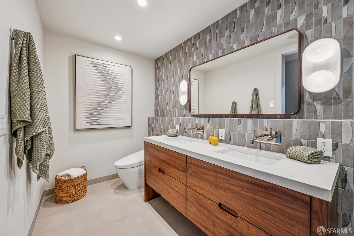 Photo #39: 426102502 Listing: Photo #39