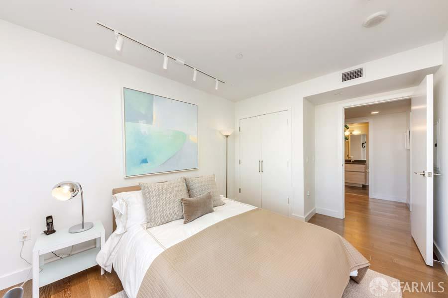 Detail Gallery Image 23 of 34 For 718 Long Bridge St #1003,  San Francisco,  CA 94158 - 3 Beds | 3 Baths