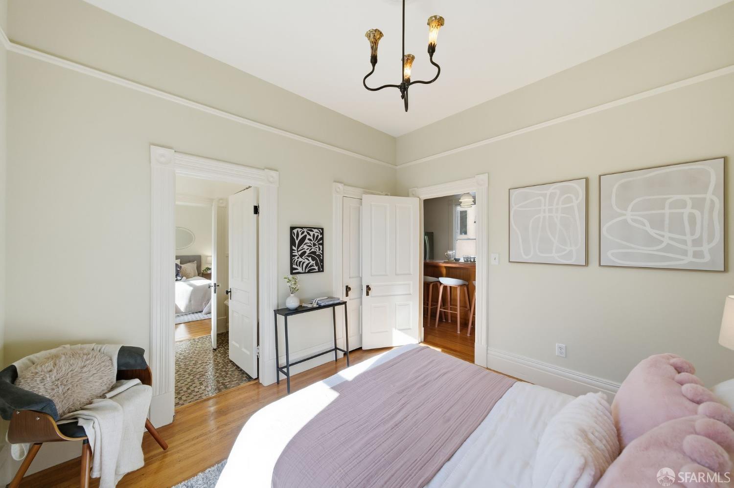 Detail Gallery Image 21 of 42 For 2231 Byron St, Berkeley,  CA 94702 - 4 Beds | 2 Baths