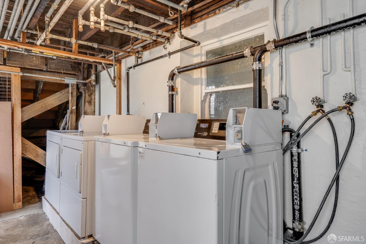 Detail Gallery Image 51 of 73 For 250 Douglass St, San Francisco,  CA 94114 - – Beds | – Baths