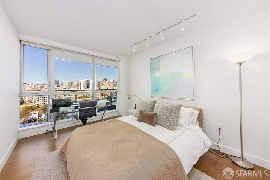Detail Gallery Image 22 of 34 For 718 Long Bridge St #1003,  San Francisco,  CA 94158 - 3 Beds | 3 Baths