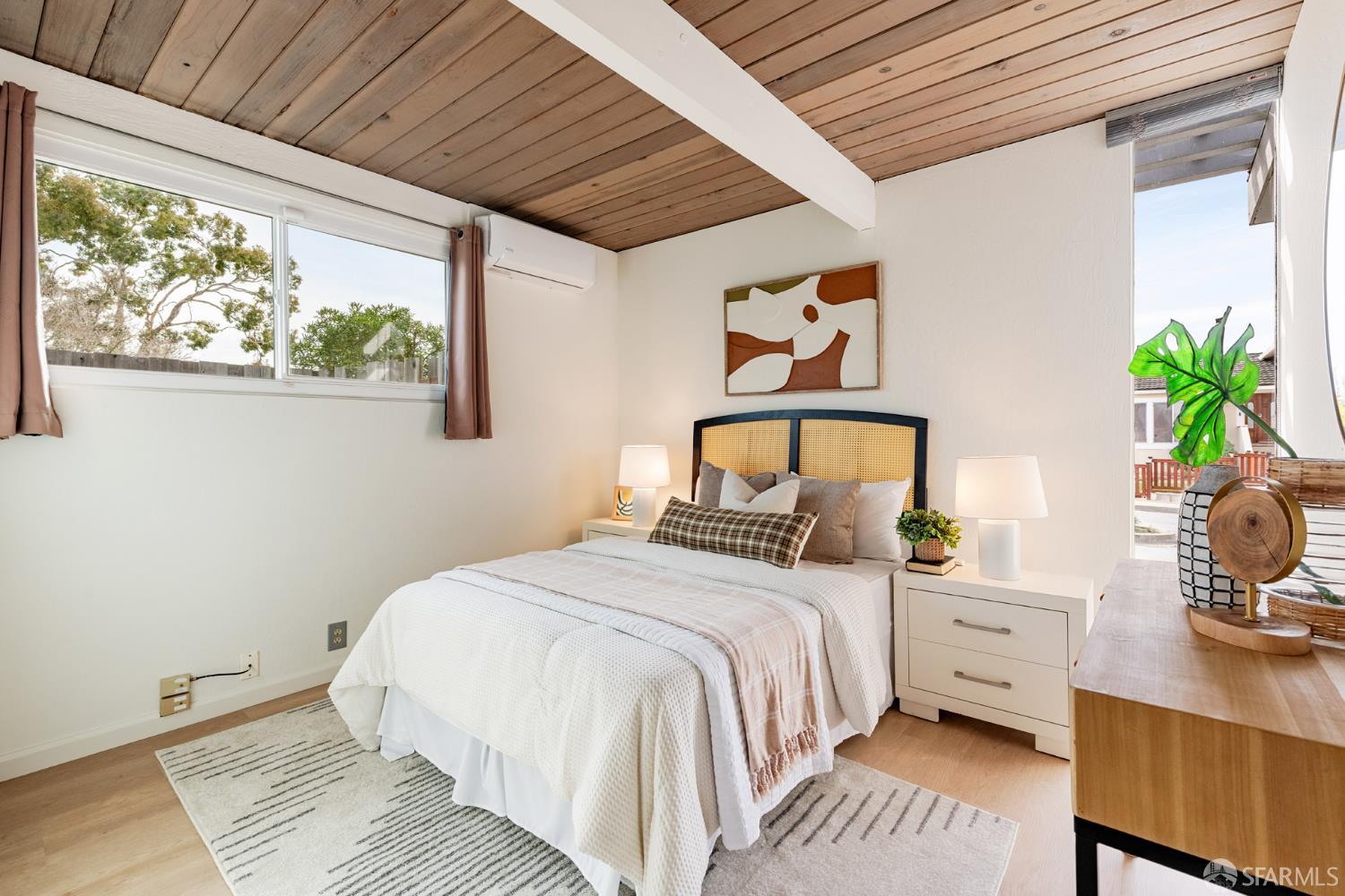 Detail Gallery Image 36 of 55 For 275 Puffin Ct, Foster City,  CA 94404 - 5 Beds | 2 Baths