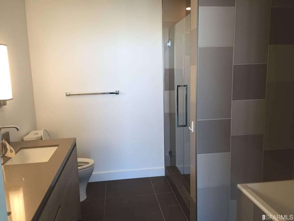 Detail Gallery Image 7 of 13 For 718 Long Bridge St #903,  San Francisco,  CA 94158 - 3 Beds | 3 Baths