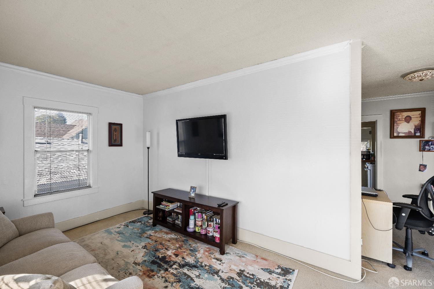 Detail Gallery Image 4 of 16 For 3753 Midvale Ave, Oakland,  CA 94602 - – Beds | – Baths