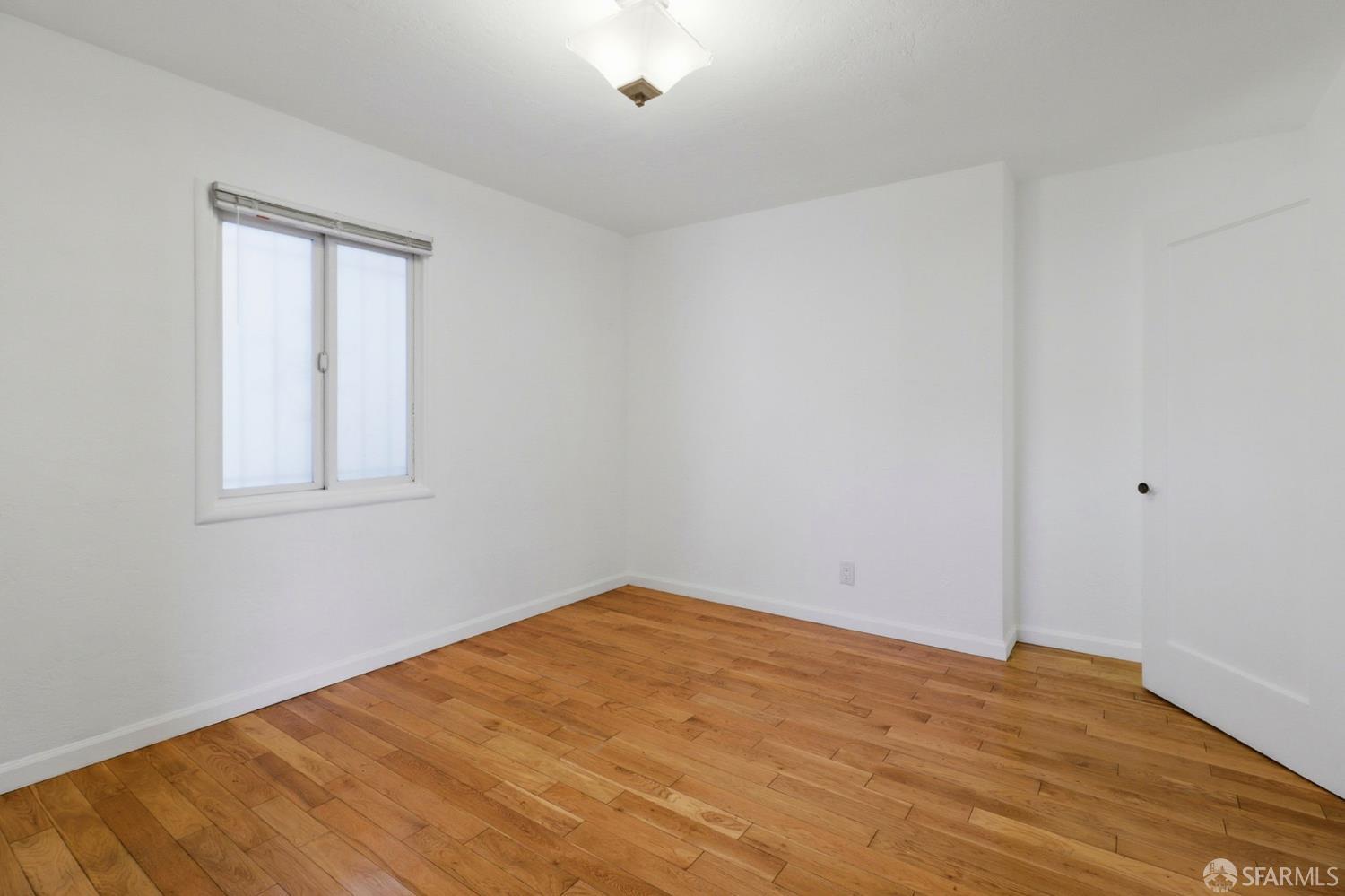 Detail Gallery Image 45 of 46 For 3850 Market St, Oakland,  CA 94608 - – Beds | – Baths