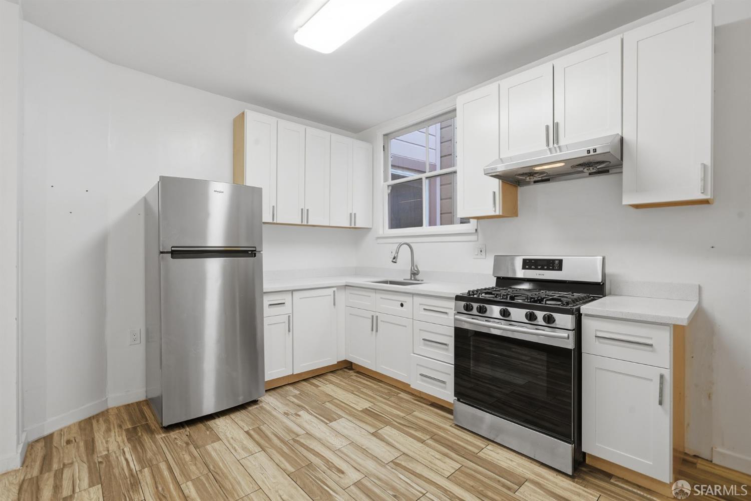 Detail Gallery Image 12 of 76 For 616 Masonic Ave, San Francisco,  CA 94117 - – Beds | – Baths