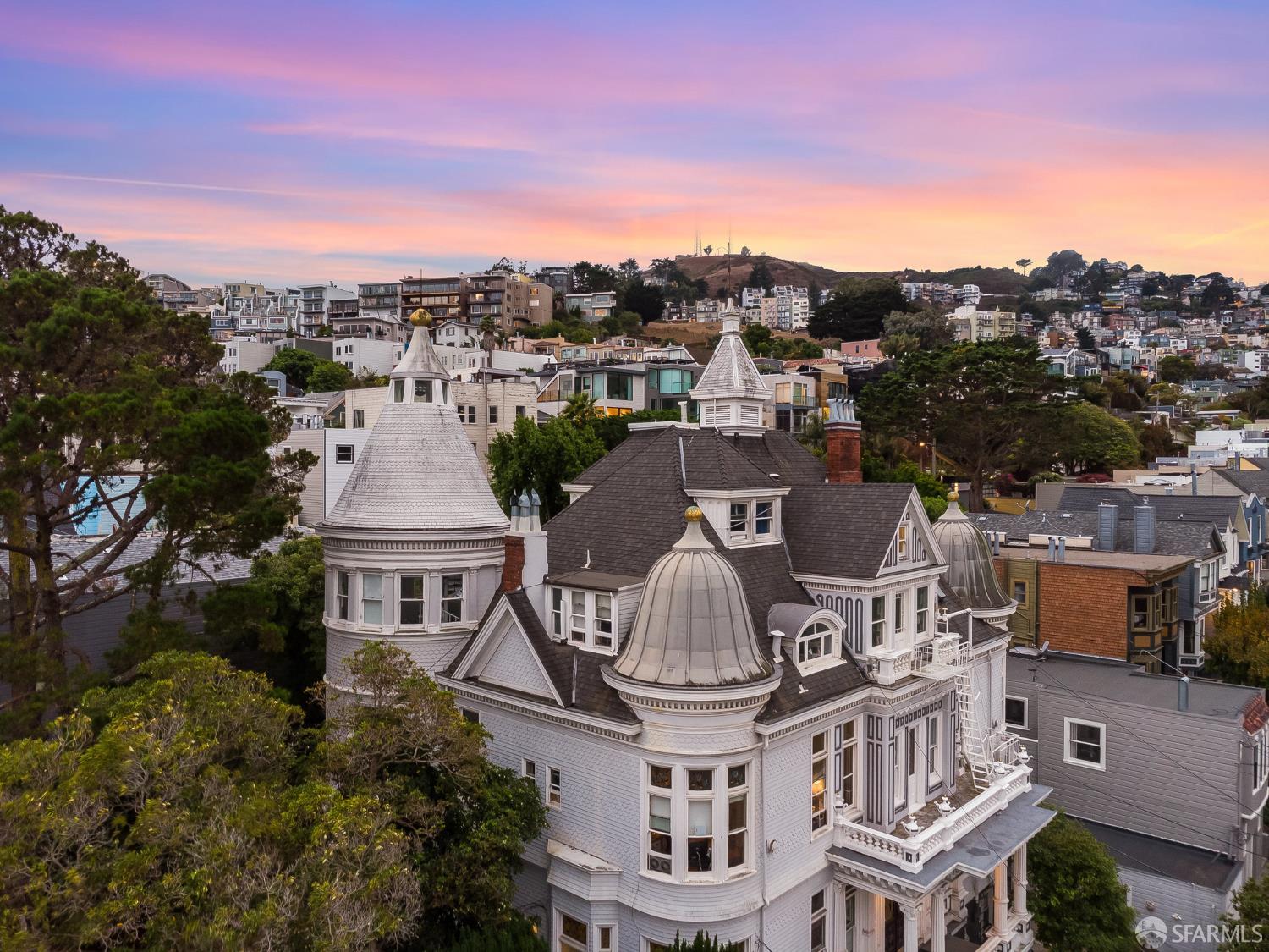 Detail Gallery Image 67 of 73 For 250 Douglass St, San Francisco,  CA 94114 - – Beds | – Baths