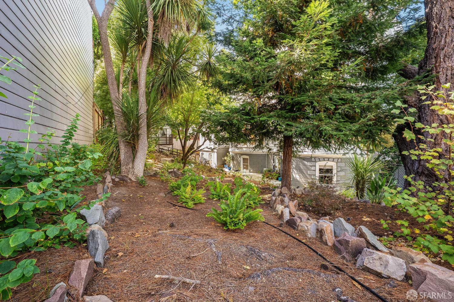 Detail Gallery Image 59 of 73 For 250 Douglass St, San Francisco,  CA 94114 - – Beds | – Baths