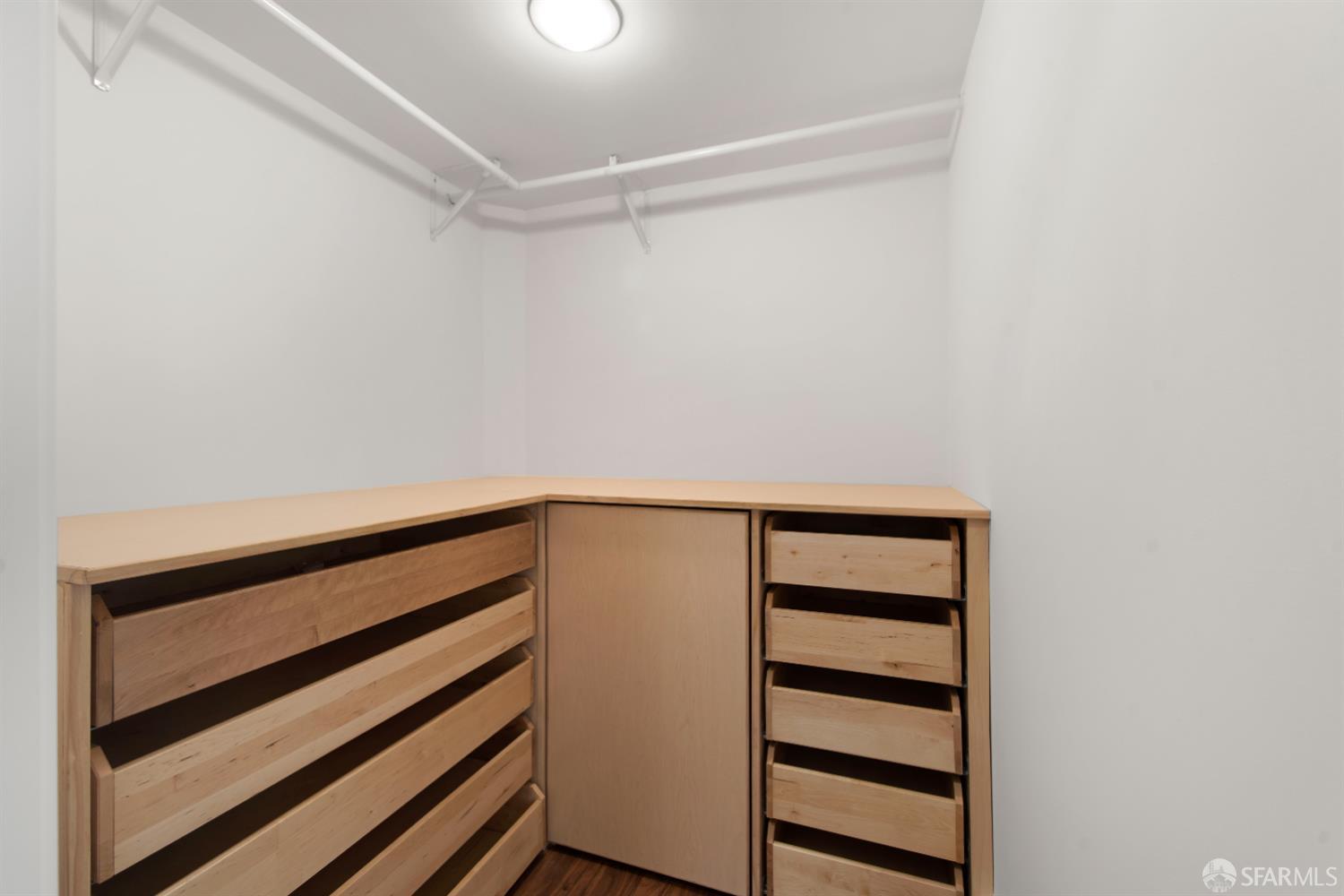 Detail Gallery Image 77 of 90 For 392 Chestnut St, San Francisco,  CA 94133 - – Beds | – Baths