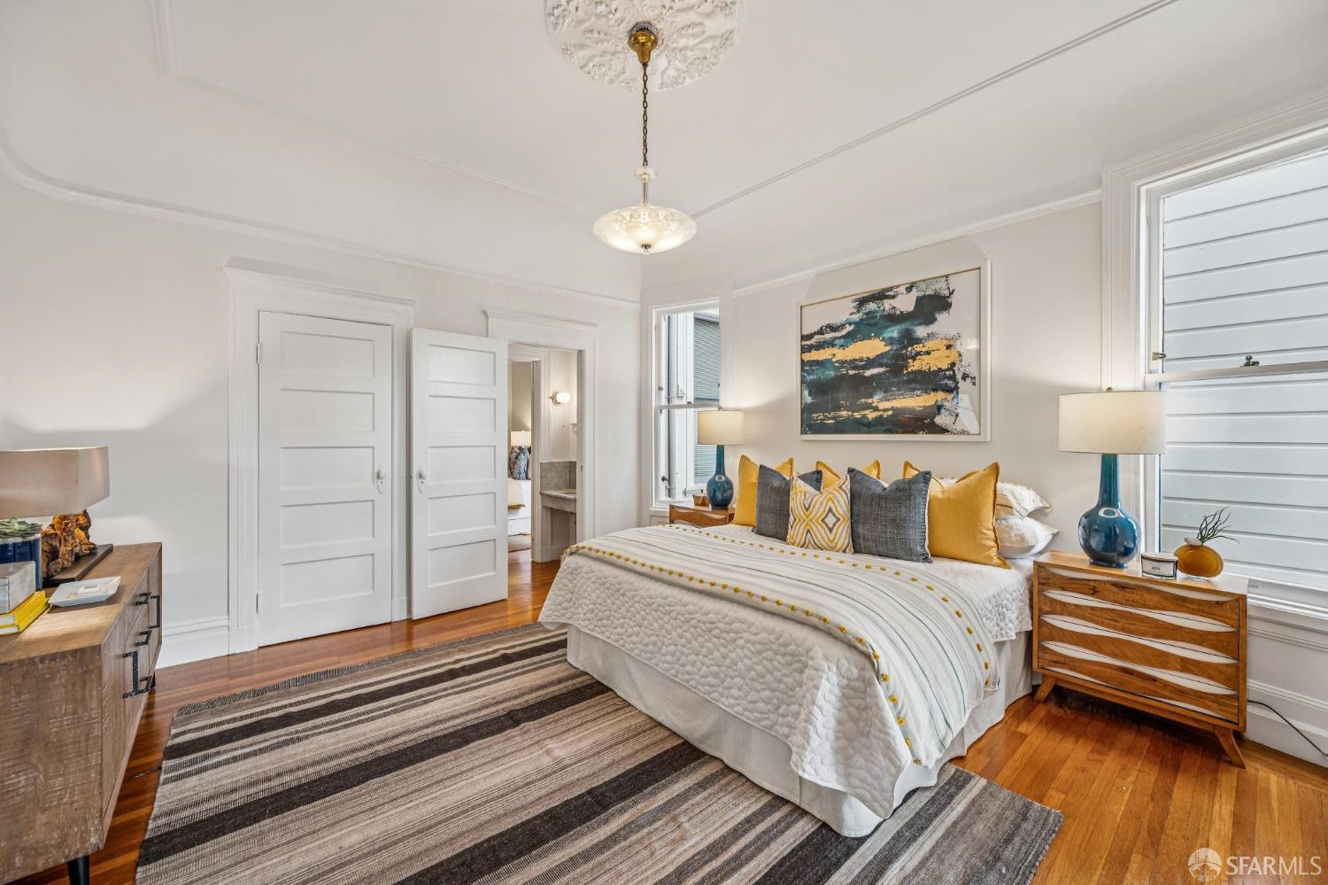 Detail Gallery Image 21 of 61 For 4040 17th St, San Francisco,  CA 94114 - 5 Beds | 2 Baths