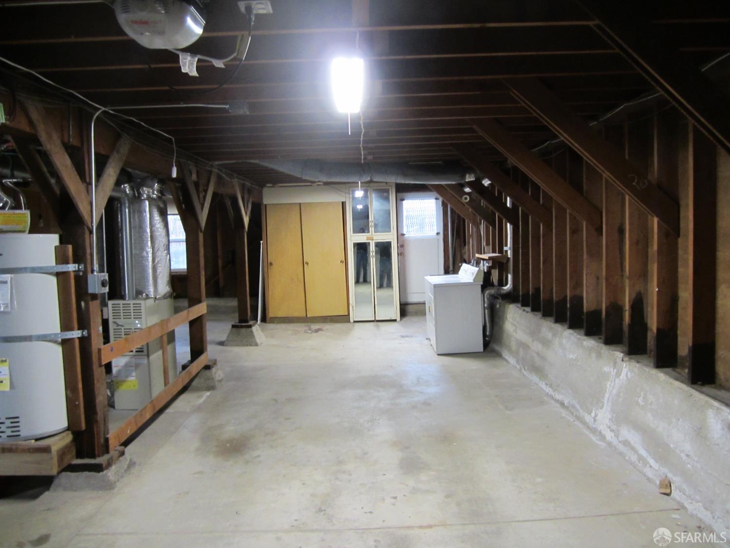 Detail Gallery Image 11 of 14 For 3016 Vicente St, San Francisco,  CA 94116 - 2 Beds | 1 Baths