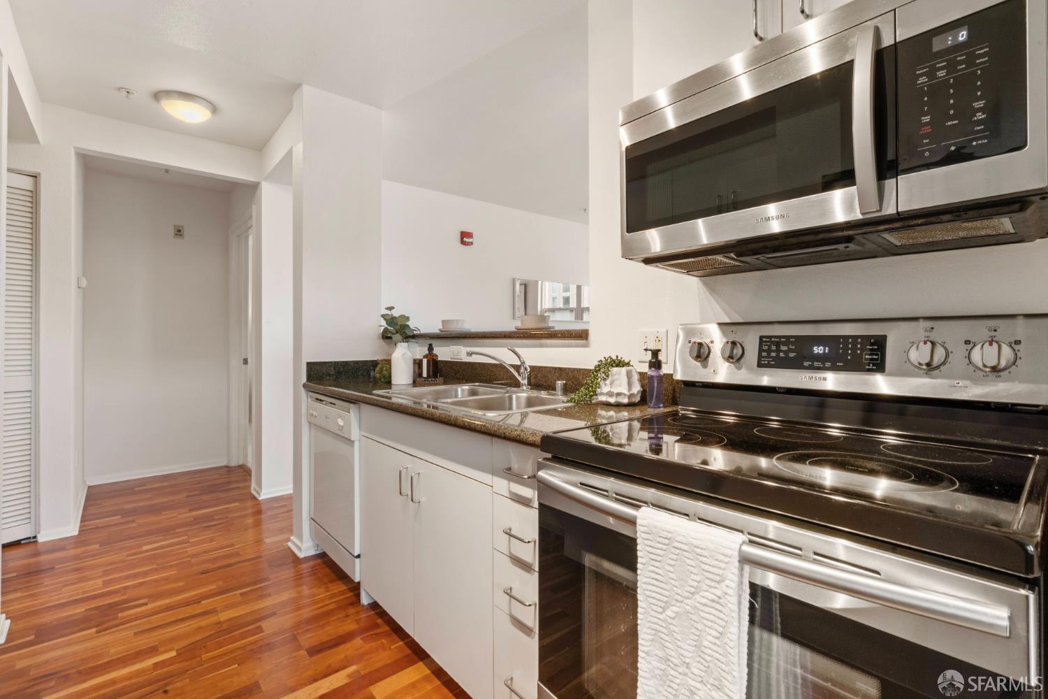 Detail Gallery Image 18 of 55 For 8400 Oceanview Ter #208,  San Francisco,  CA 94132 - 2 Beds | 2 Baths