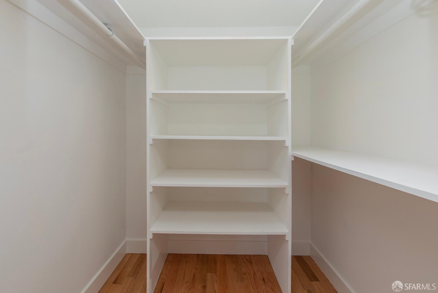 Detail Gallery Image 15 of 57 For 15 Le Conte Cir, San Francisco,  CA 94124 - 4 Beds | 2/1 Baths