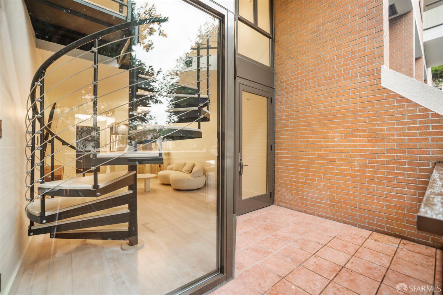 Detail Gallery Image 14 of 26 For 101 Lombard St #11,  San Francisco,  CA 94111 - 1 Beds | 1 Baths