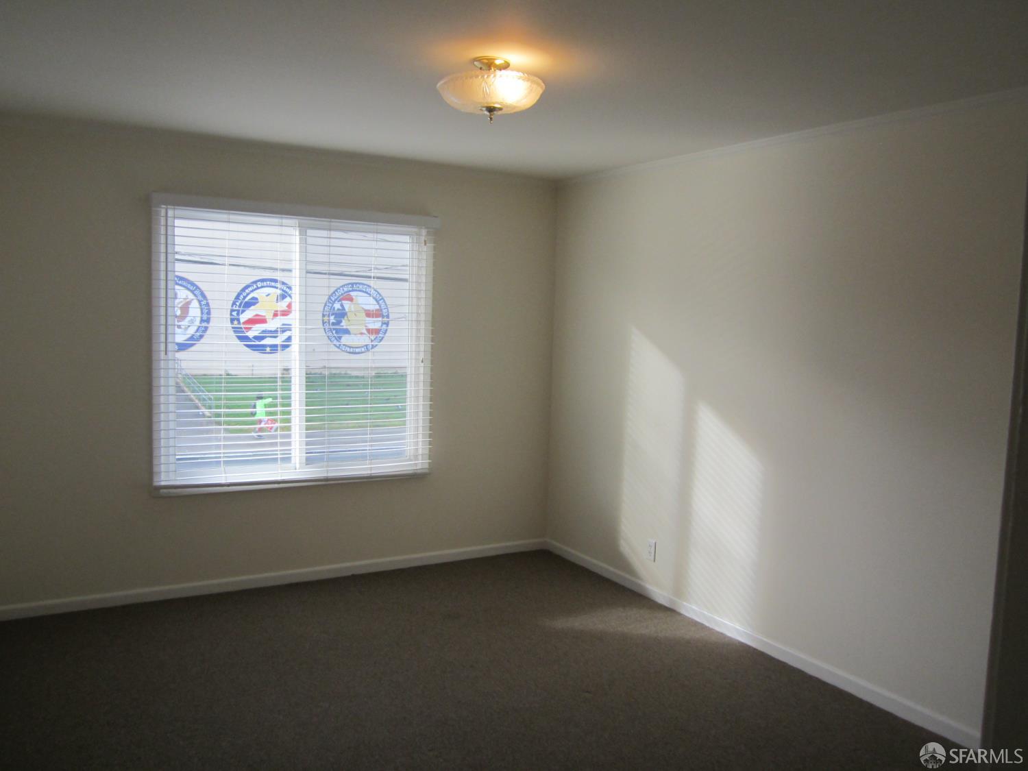 Detail Gallery Image 9 of 14 For 3016 Vicente St, San Francisco,  CA 94116 - 2 Beds | 1 Baths