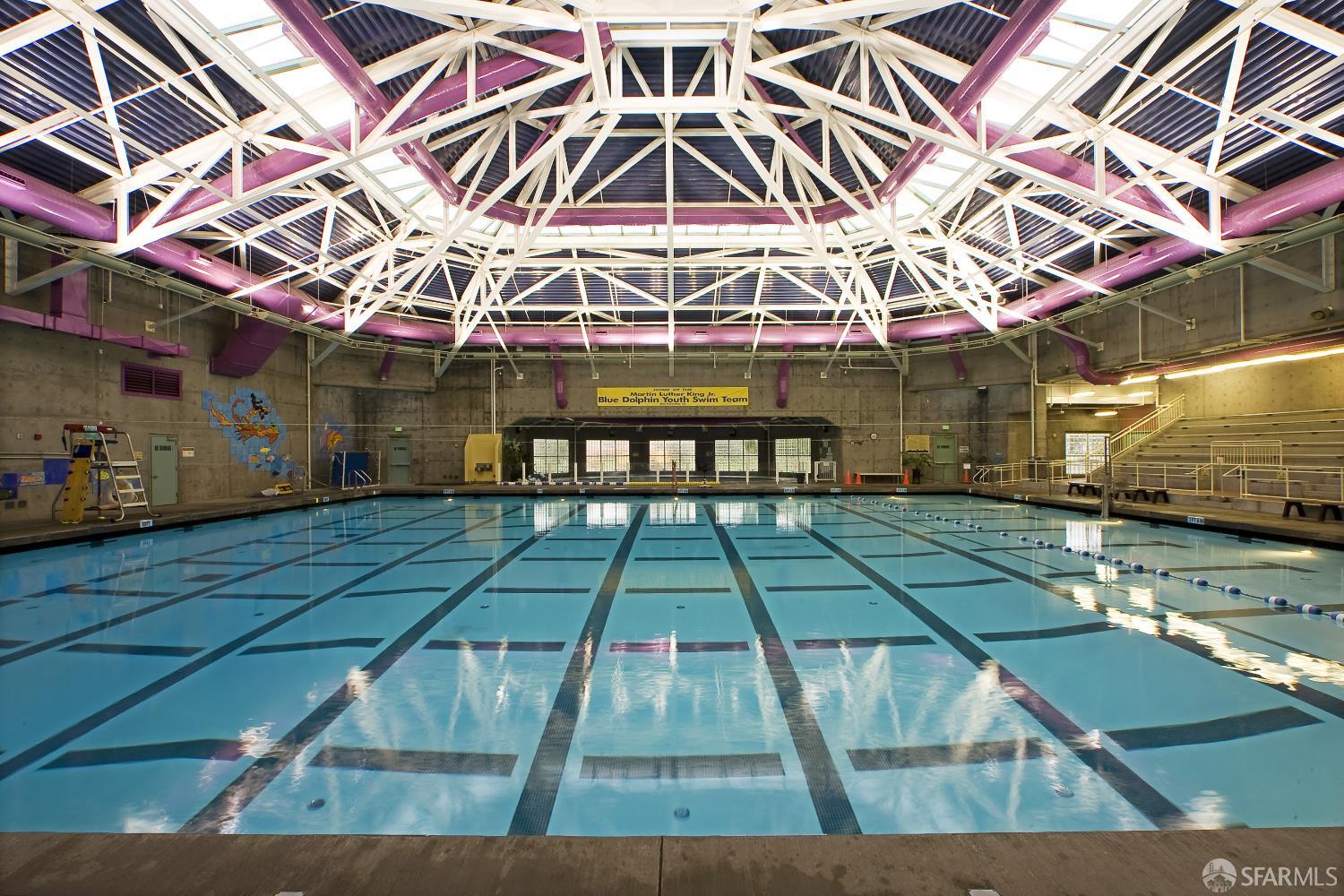 Detail Gallery Image 50 of 57 For 15 Le Conte Cir, San Francisco,  CA 94124 - 4 Beds | 2/1 Baths