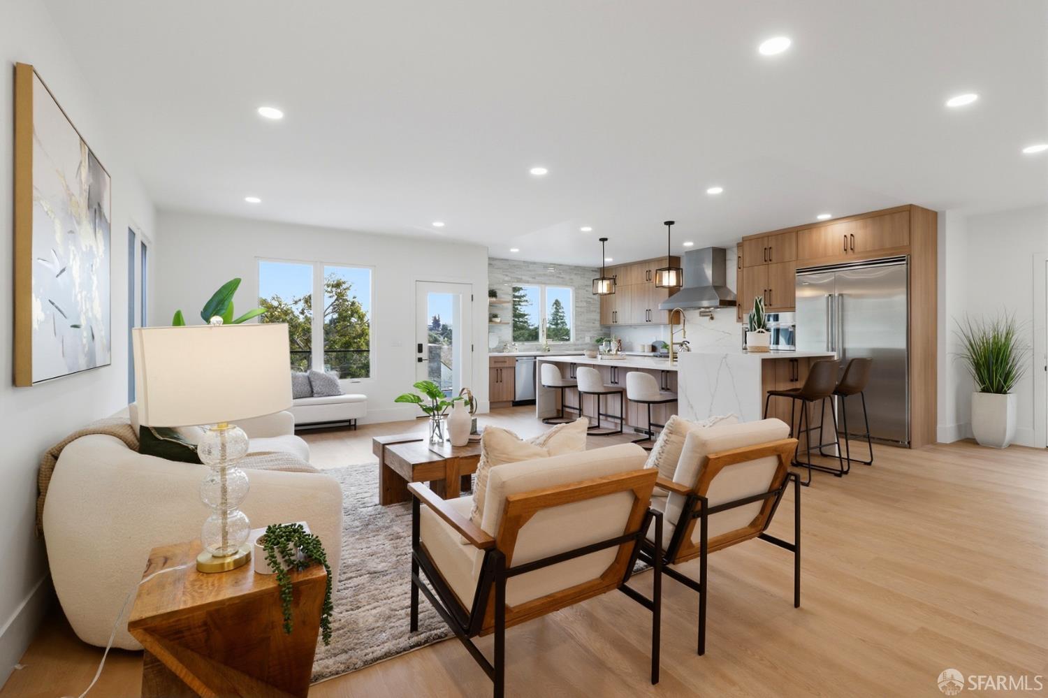 Detail Gallery Image 16 of 87 For 21 Cambridge Way, Piedmont,  CA 94611 - 5 Beds | 5 Baths