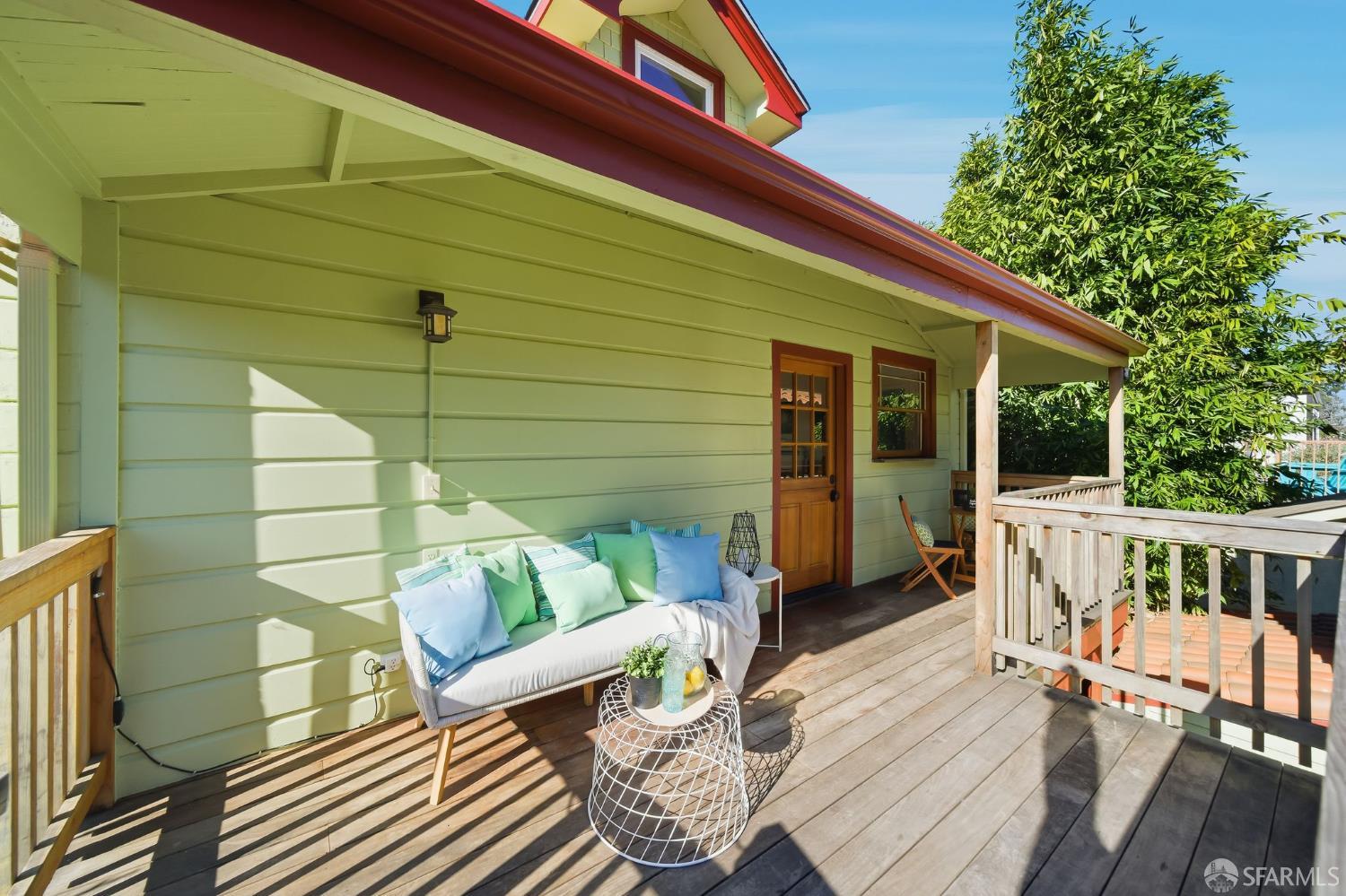 Detail Gallery Image 24 of 40 For 2231 Byron St, Berkeley,  CA 94702 - – Beds | – Baths