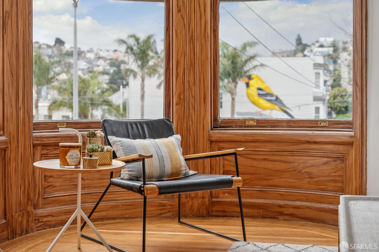 Detail Gallery Image 12 of 61 For 4040 17th St, San Francisco,  CA 94114 - 5 Beds | 2 Baths