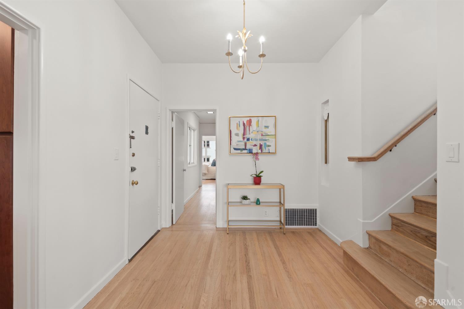 Detail Gallery Image 27 of 90 For 392 Chestnut St, San Francisco,  CA 94133 - – Beds | – Baths