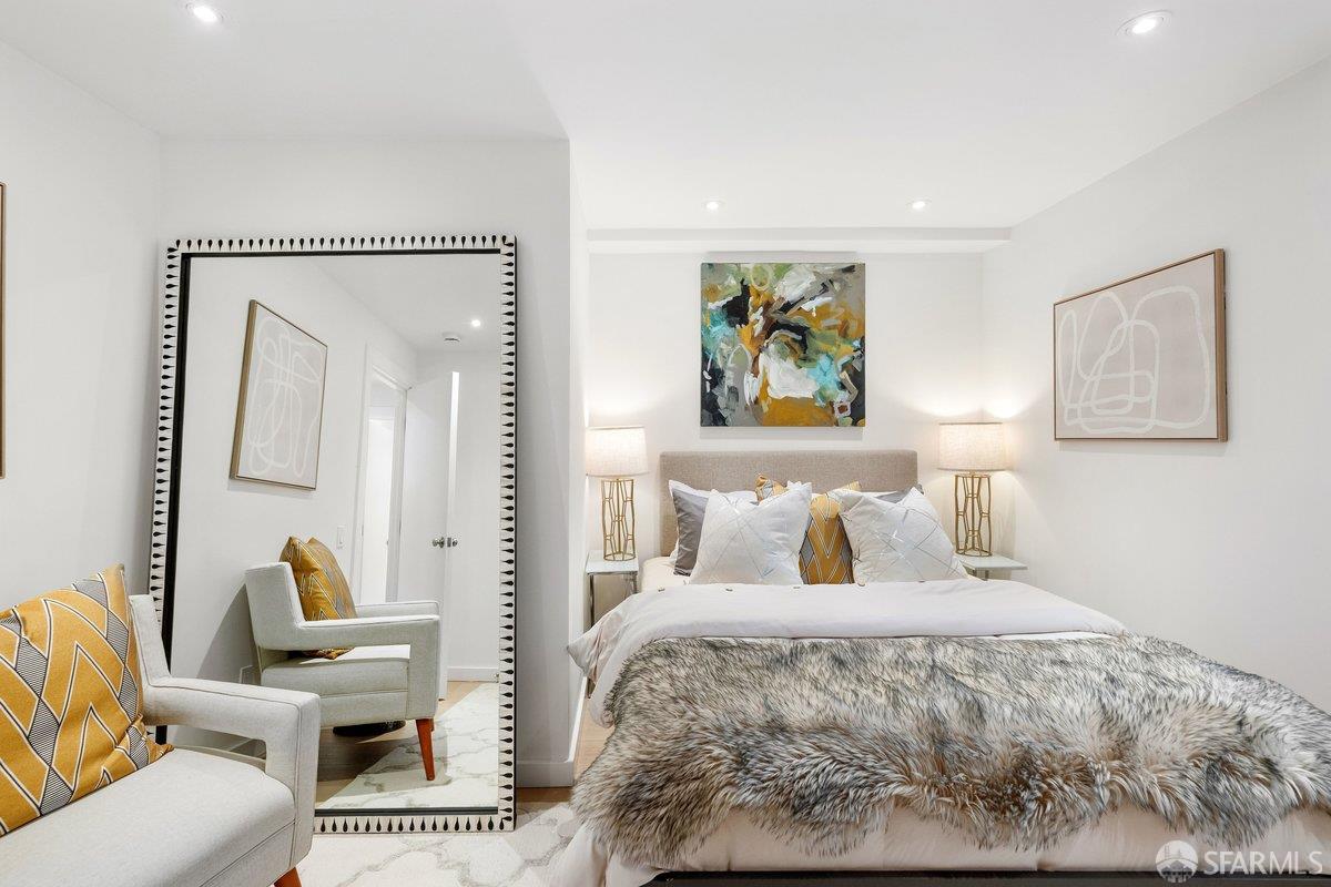 Detail Gallery Image 26 of 47 For 76 Gladys St, San Francisco,  CA 94110 - 3 Beds | 2 Baths