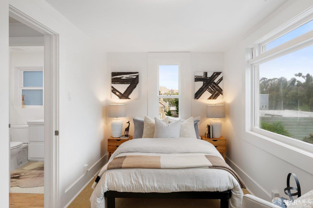 Detail Gallery Image 17 of 47 For 76 Gladys St, San Francisco,  CA 94110 - 3 Beds | 2 Baths