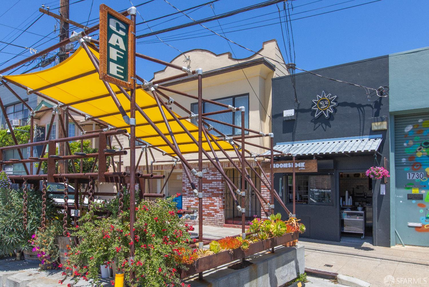 Detail Gallery Image 39 of 57 For 15 Le Conte Cir, San Francisco,  CA 94124 - 4 Beds | 2/1 Baths