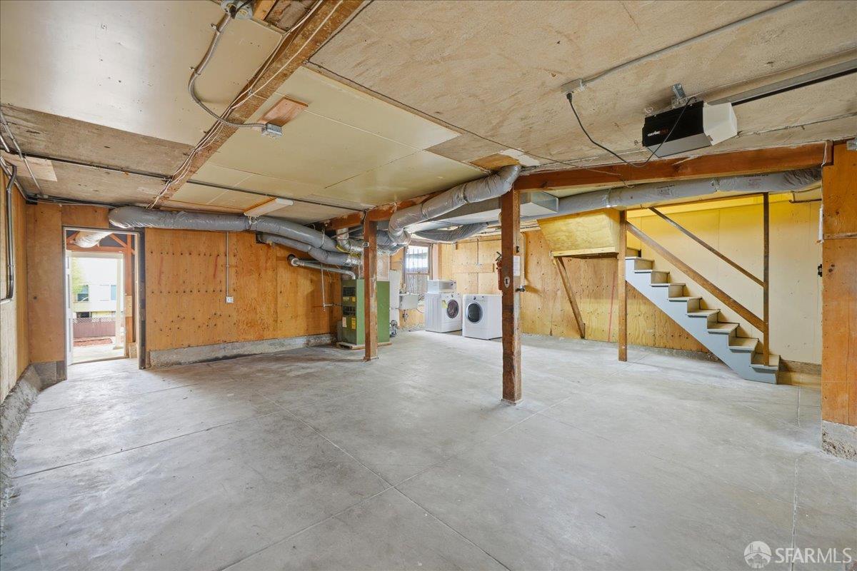 Detail Gallery Image 43 of 44 For 631 18th Ave, San Francisco,  CA 94121 - 4 Beds | 1/1 Baths