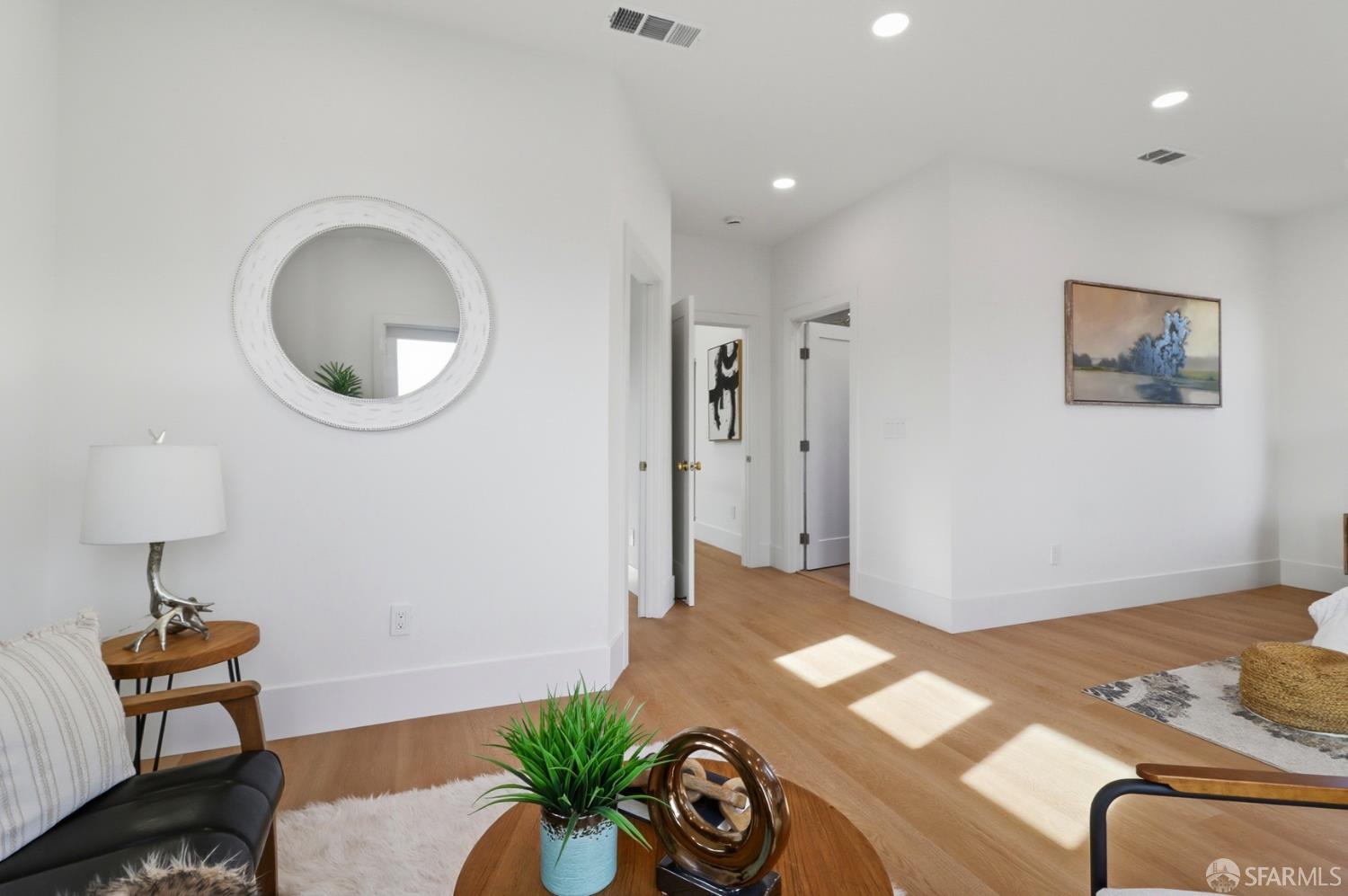 Detail Gallery Image 30 of 87 For 21 Cambridge Way, Piedmont,  CA 94611 - 5 Beds | 5 Baths