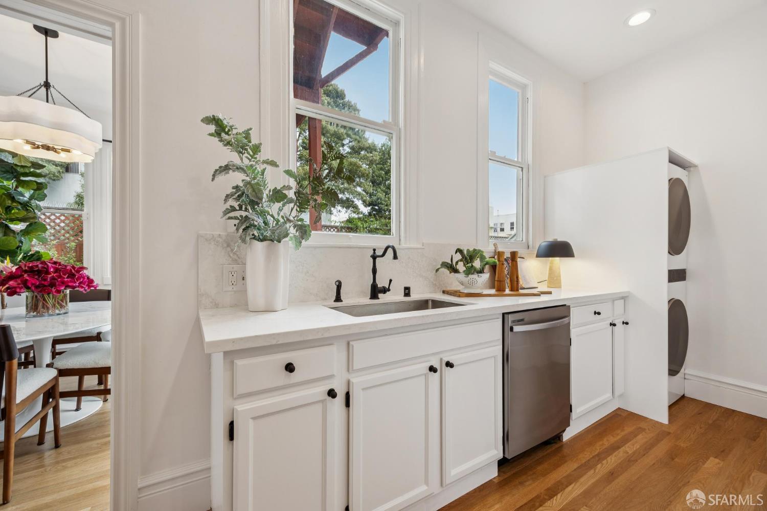 Detail Gallery Image 15 of 31 For 1454 Hayes St, San Francisco,  CA 94117 - 3 Beds | 2 Baths