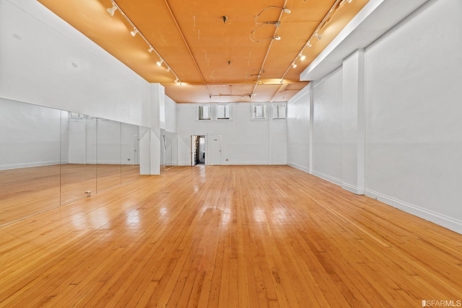 Detail Gallery Image 22 of 60 For 1467 Pine St, San Francisco,  CA 94109 - – Beds | – Baths