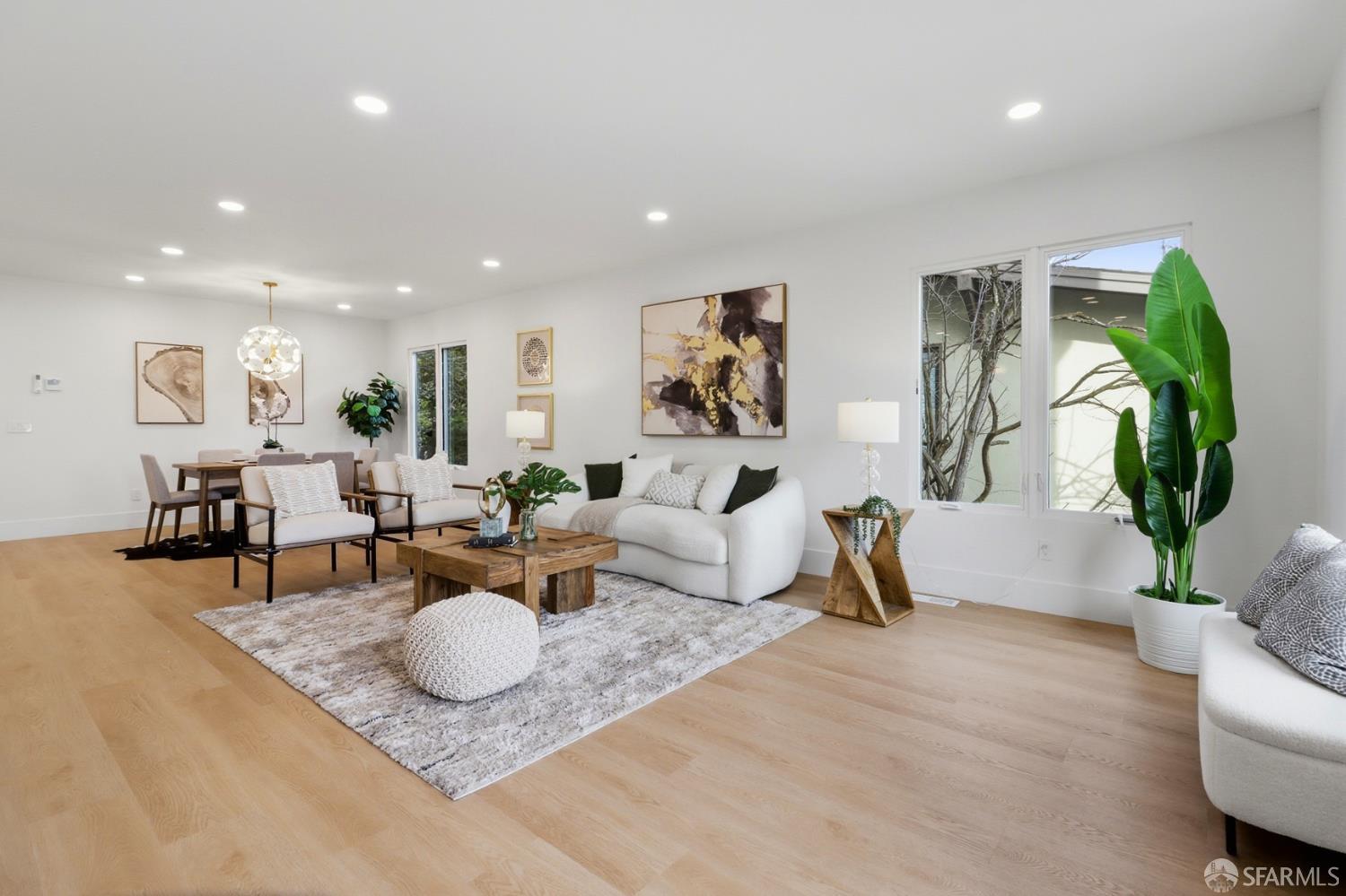 Detail Gallery Image 8 of 87 For 21 Cambridge Way, Piedmont,  CA 94611 - 5 Beds | 5 Baths