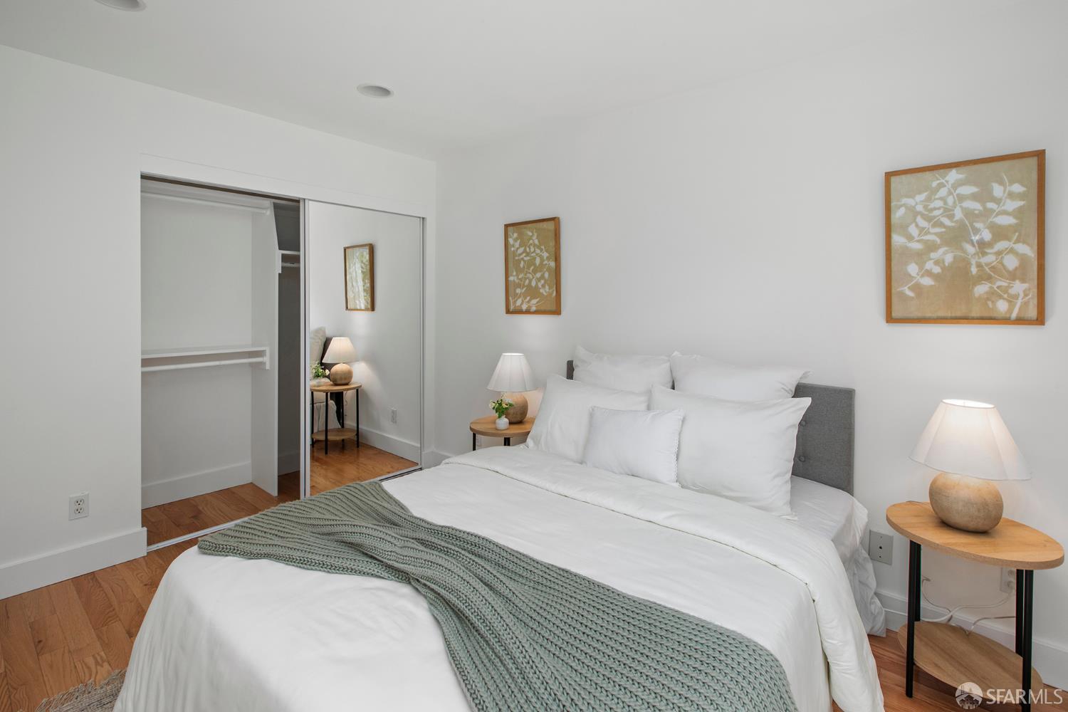 Detail Gallery Image 20 of 57 For 15 Le Conte Cir, San Francisco,  CA 94124 - 4 Beds | 2/1 Baths