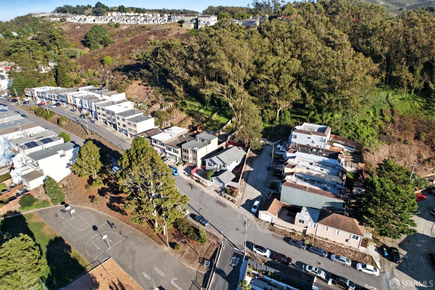 Detail Gallery Image 47 of 57 For 395 Frankfort St, Daly City,  CA 94014 - 2 Beds | 1 Baths