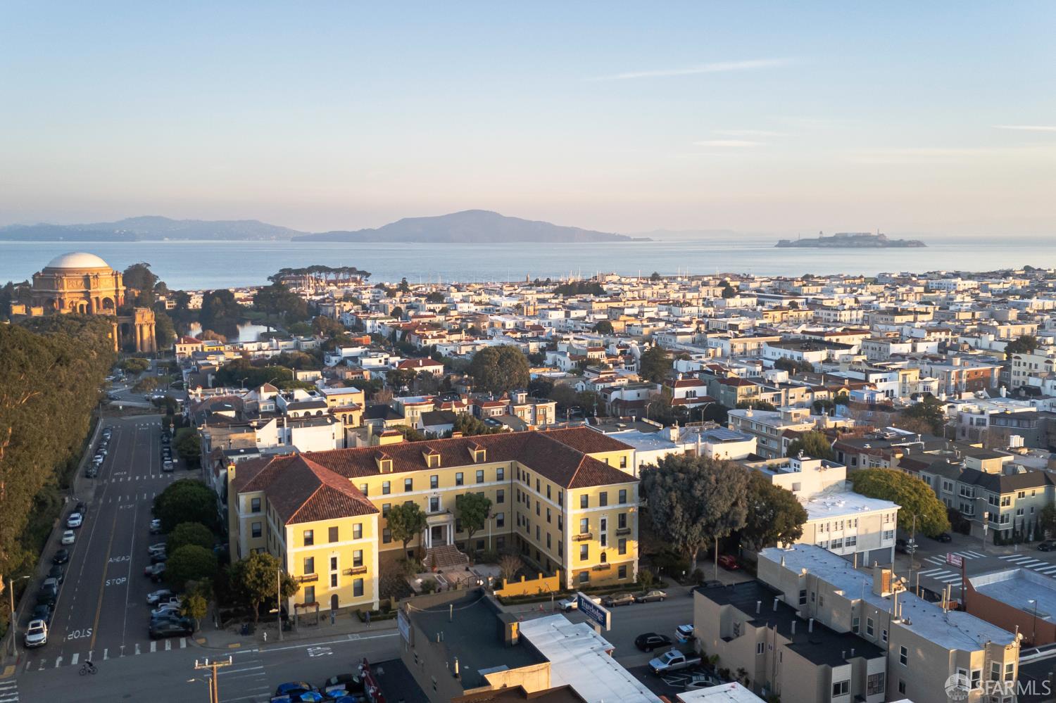 Detail Gallery Image 44 of 45 For 3011 Baker St, San Francisco,  CA 94123 - 4 Beds | 3/1 Baths