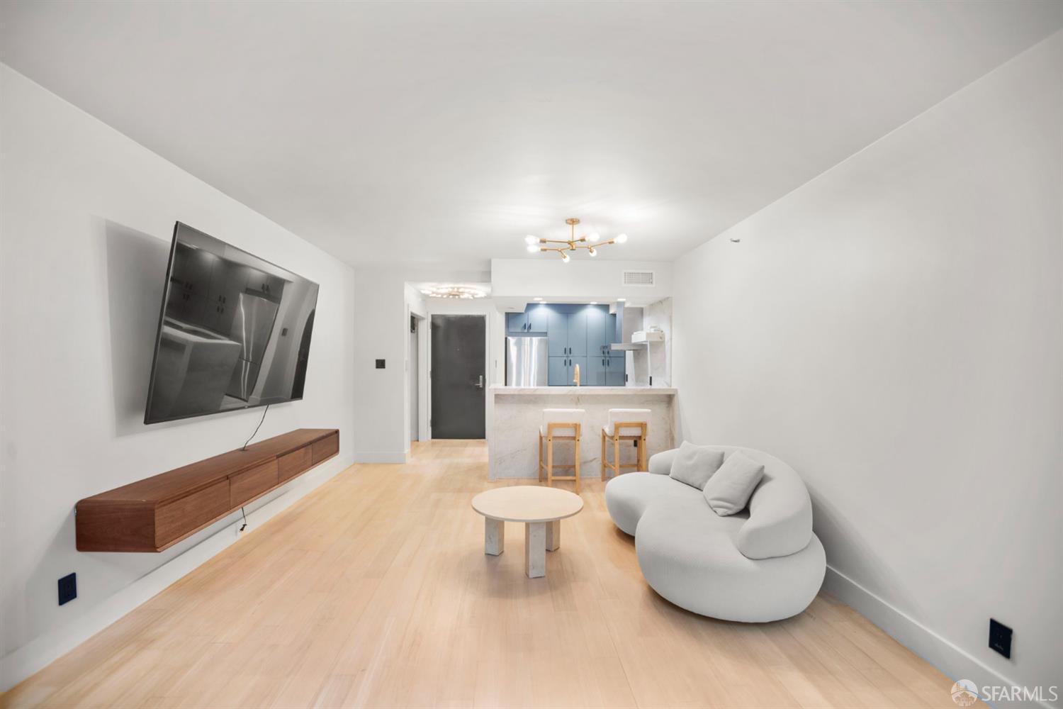 Detail Gallery Image 12 of 26 For 101 Lombard St #11,  San Francisco,  CA 94111 - 1 Beds | 1 Baths