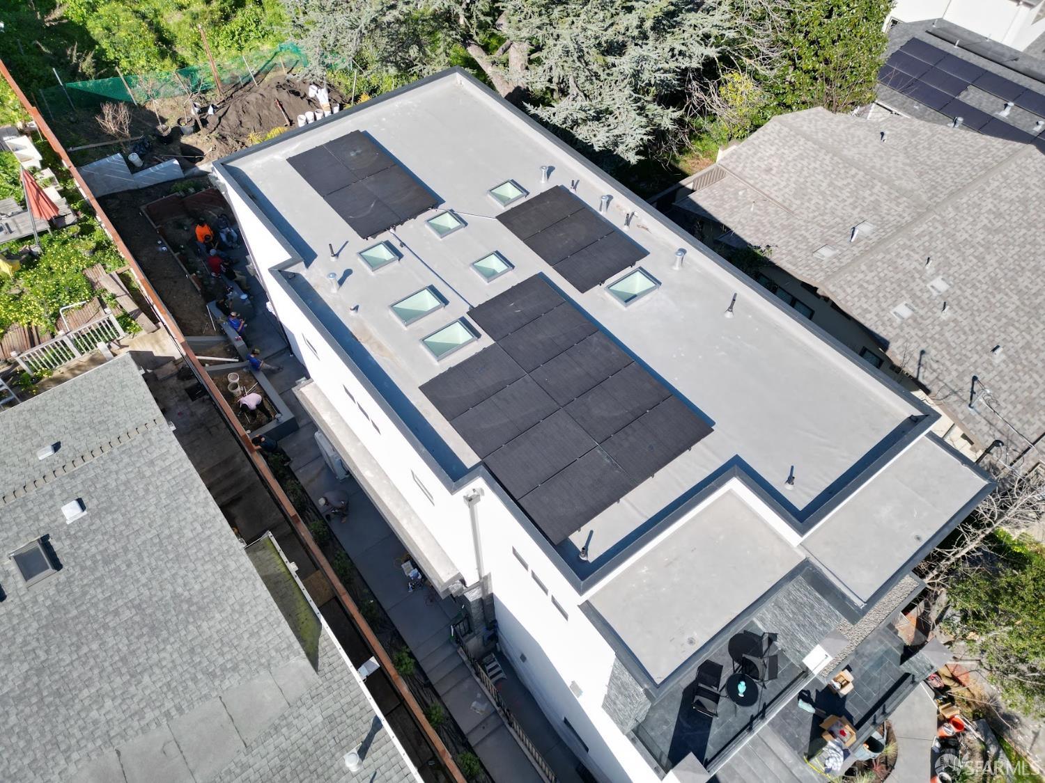 Detail Gallery Image 84 of 87 For 21 Cambridge Way, Piedmont,  CA 94611 - 5 Beds | 5 Baths