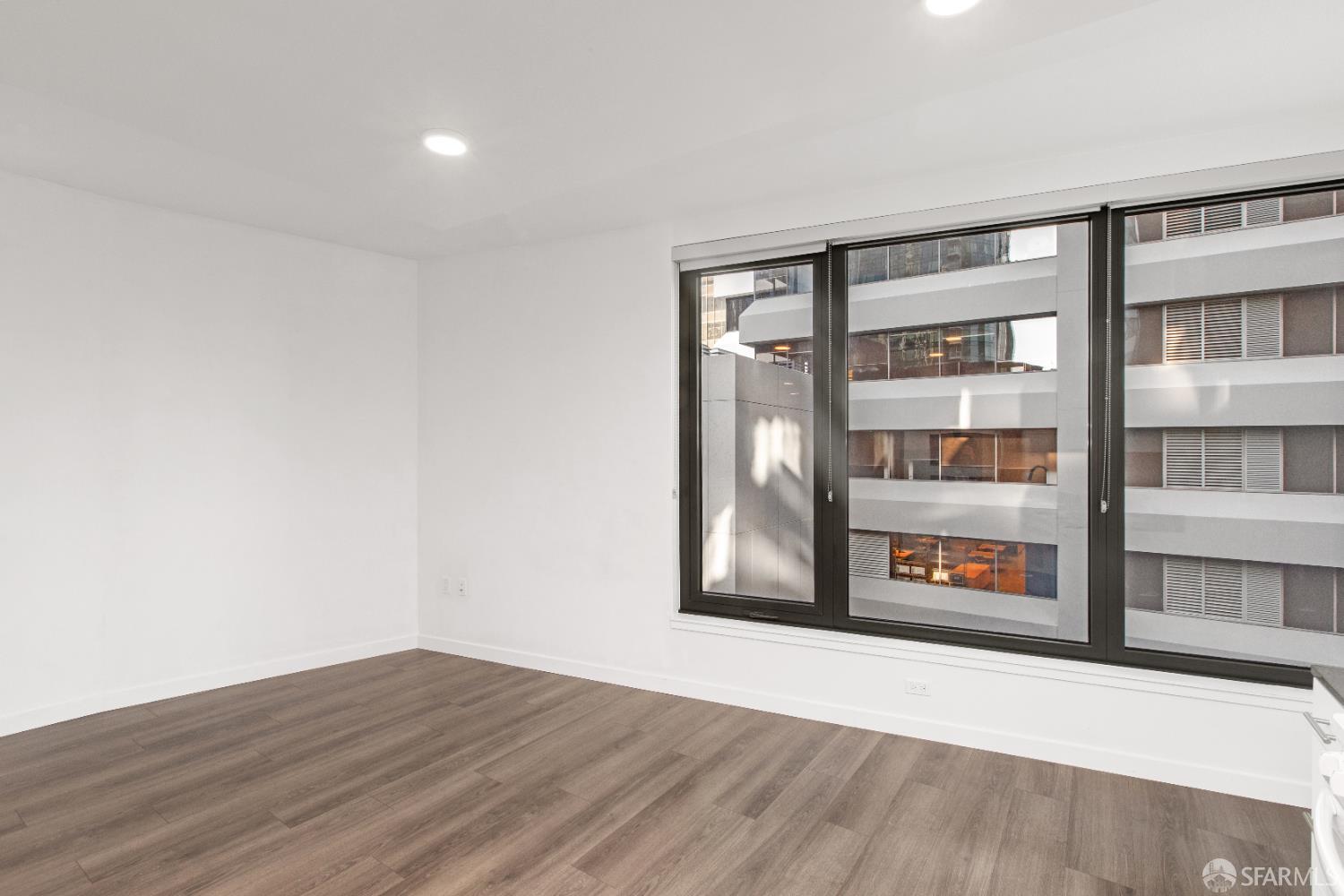 Detail Gallery Image 10 of 30 For 280 Spear St 4p,  San Francisco,  CA 94105 - 1 Beds | 1 Baths