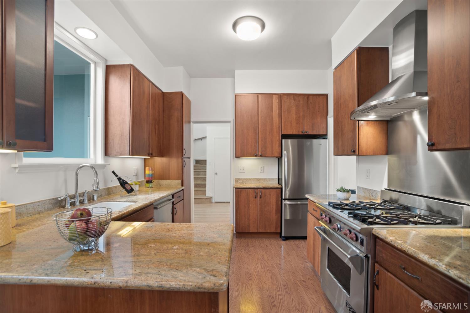 Detail Gallery Image 24 of 90 For 392 Chestnut St, San Francisco,  CA 94133 - – Beds | – Baths