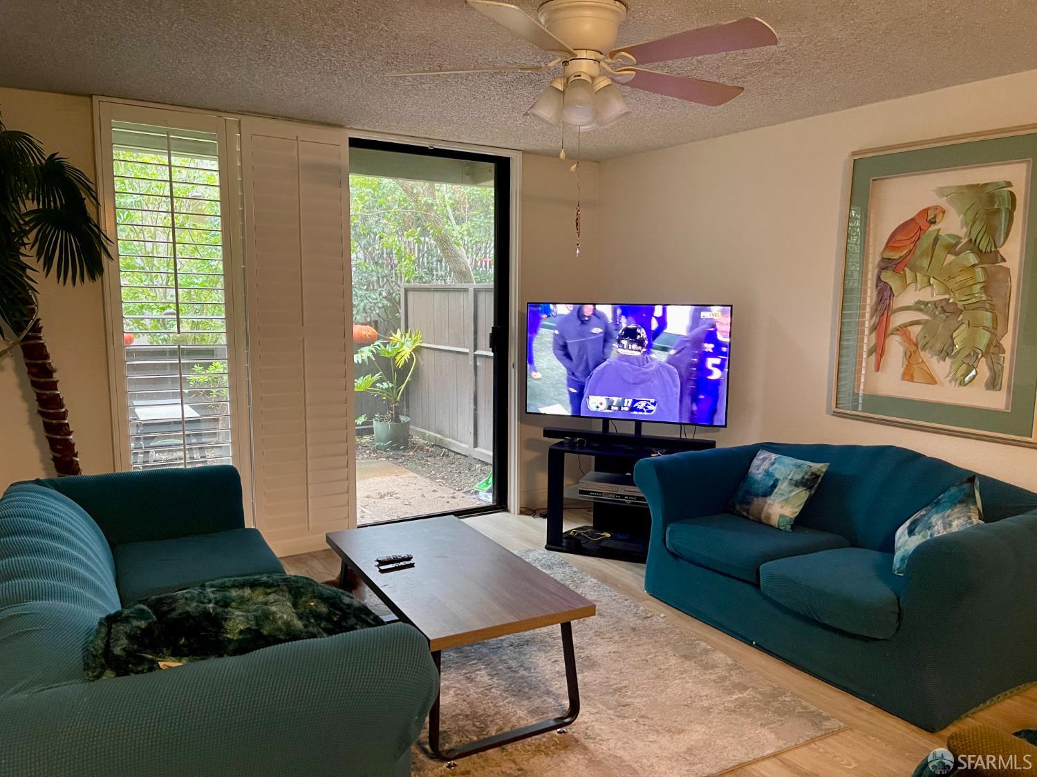 Detail Gallery Image 3 of 34 For 5137 Shelter Creek Ln, San Bruno,  CA 94066 - 2 Beds | 2 Baths