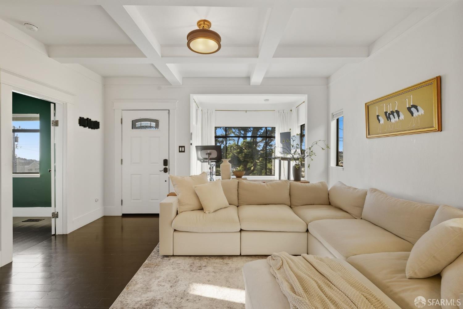 Detail Gallery Image 3 of 57 For 395 Frankfort St, Daly City,  CA 94014 - 2 Beds | 1 Baths