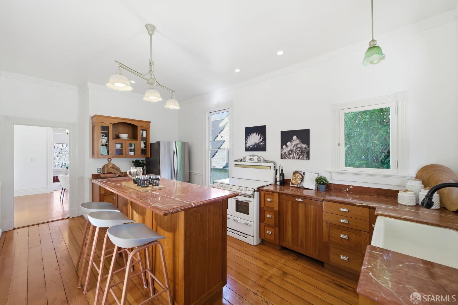 Detail Gallery Image 15 of 40 For 2231 Byron St, Berkeley,  CA 94702 - – Beds | – Baths