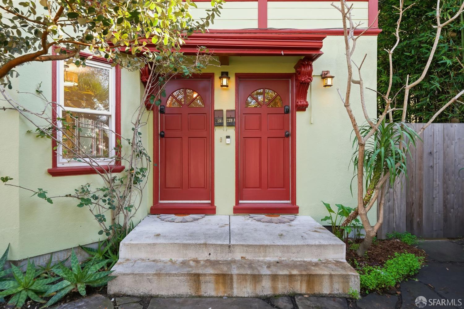 Detail Gallery Image 2 of 40 For 2231 Byron St, Berkeley,  CA 94702 - – Beds | – Baths