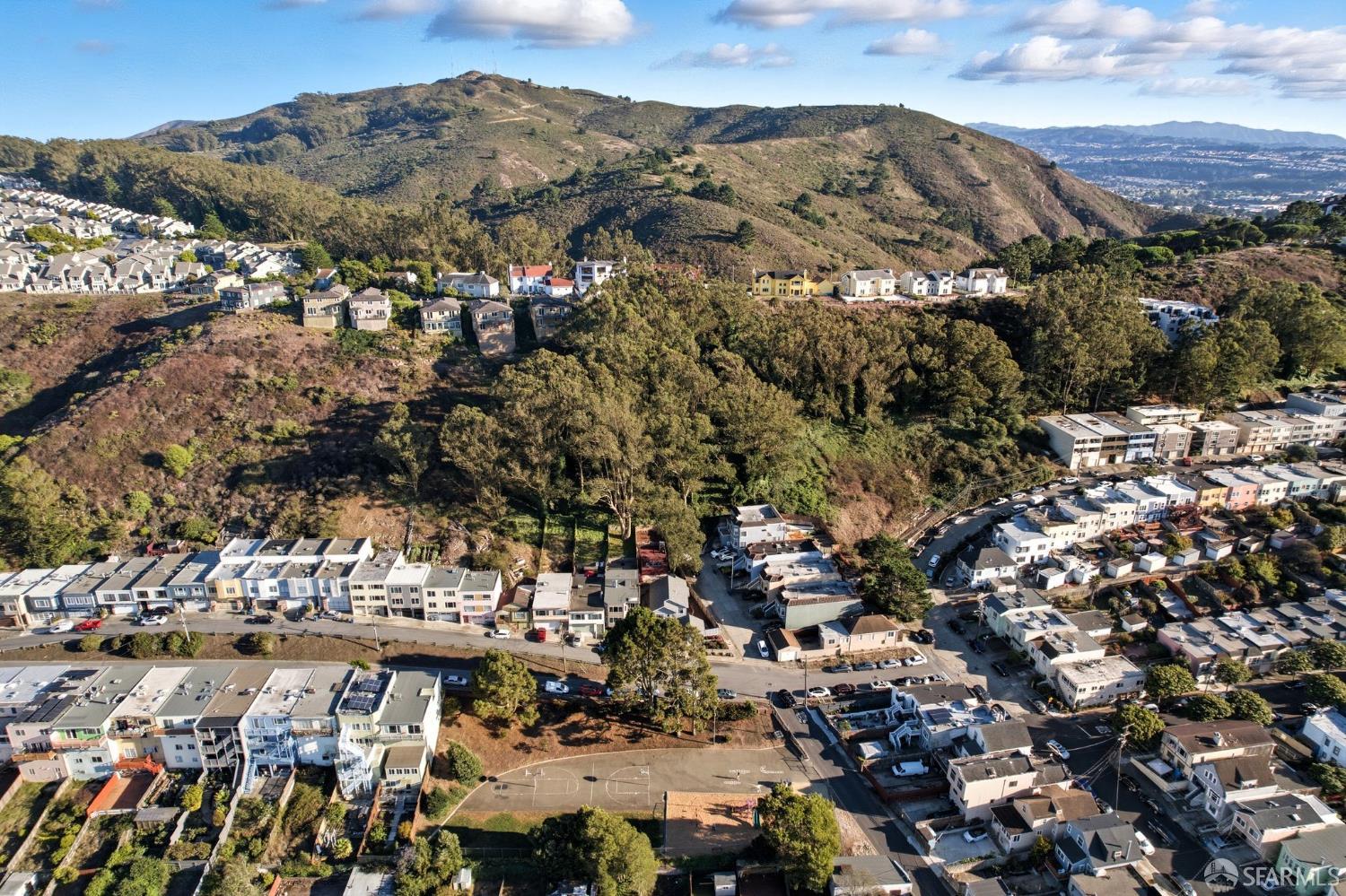 Detail Gallery Image 46 of 57 For 395 Frankfort St, Daly City,  CA 94014 - 2 Beds | 1 Baths