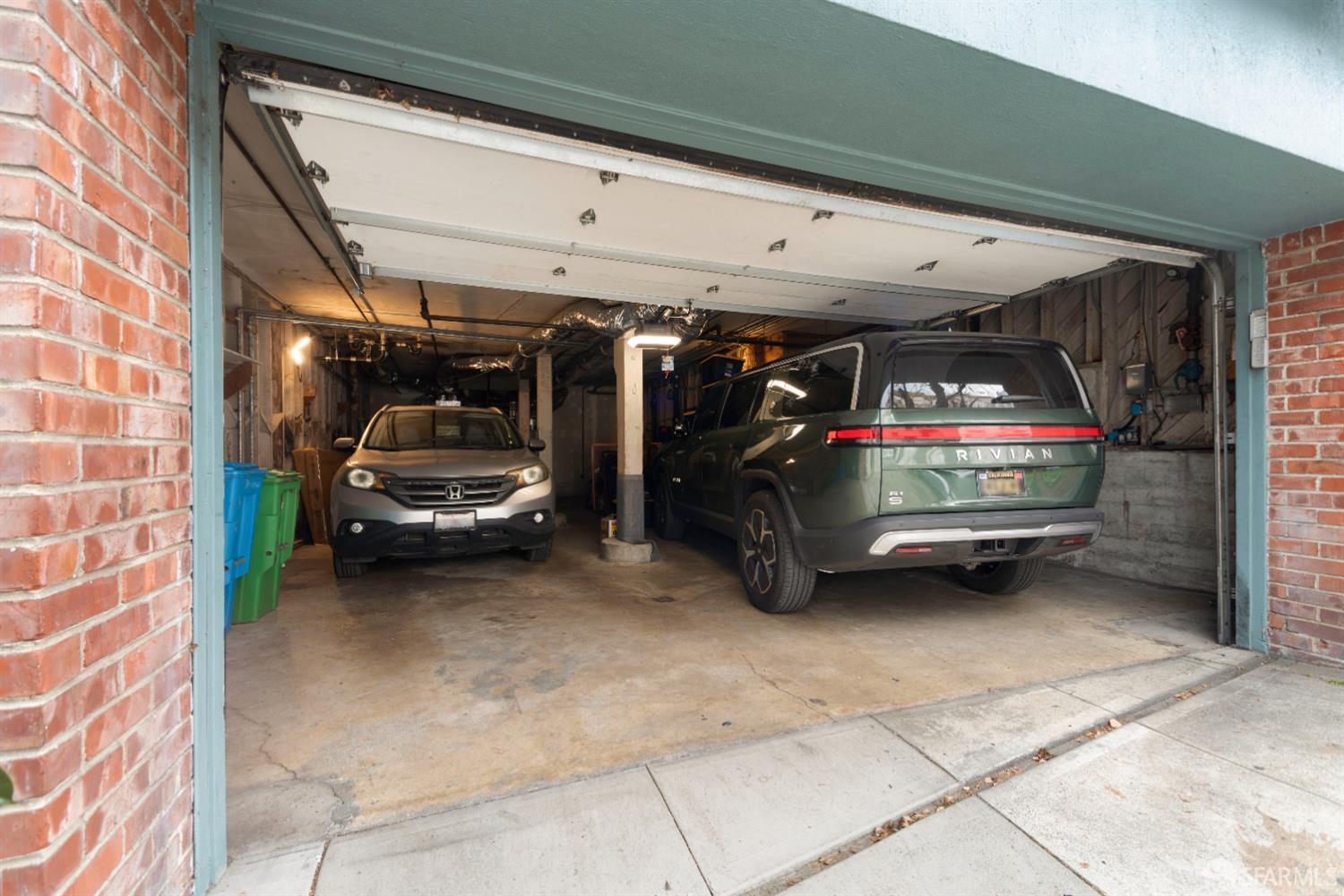 Detail Gallery Image 6 of 90 For 392 Chestnut St, San Francisco,  CA 94133 - – Beds | – Baths