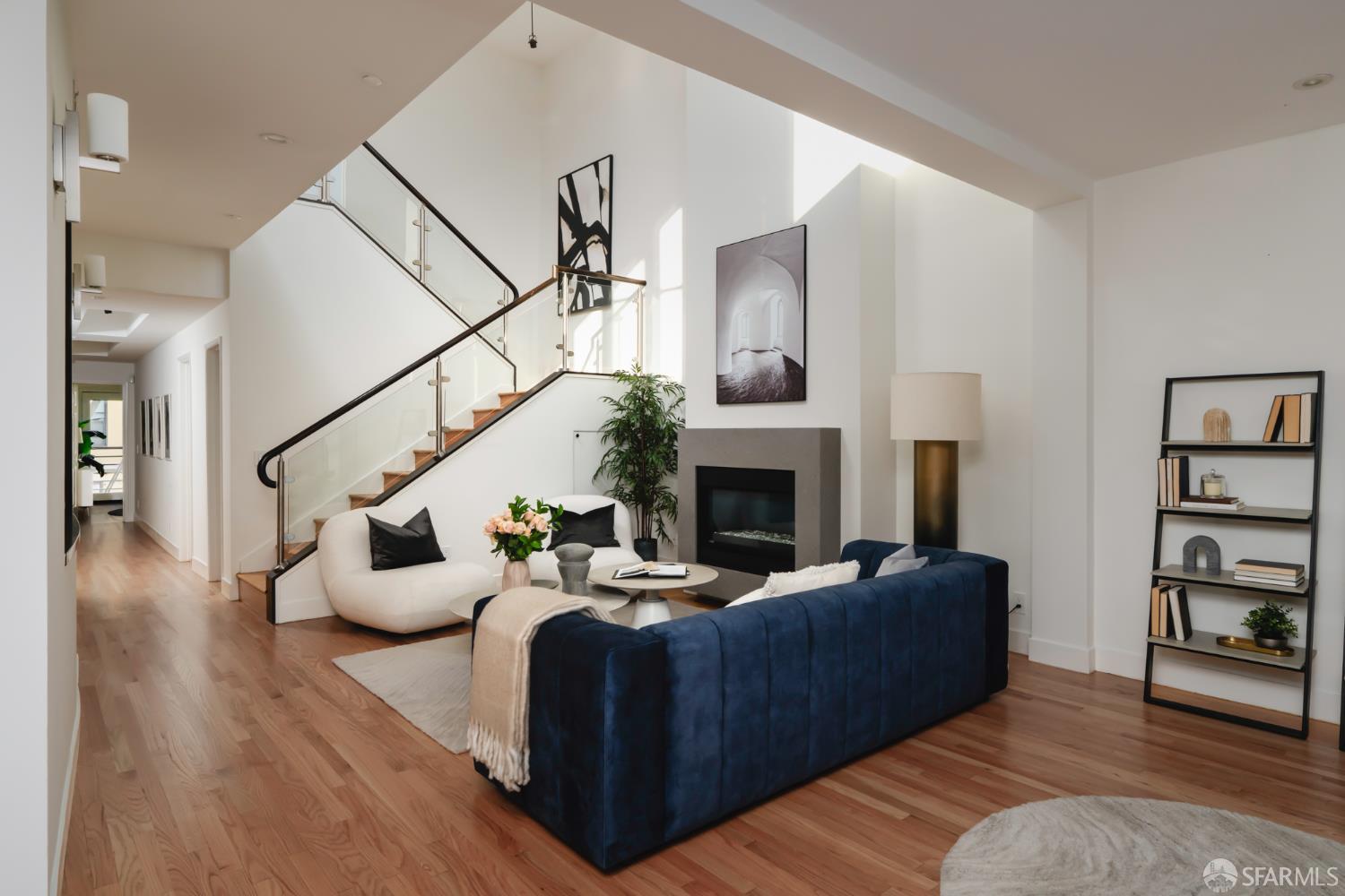 Detail Gallery Image 6 of 45 For 3011 Baker St, San Francisco,  CA 94123 - 4 Beds | 3/1 Baths