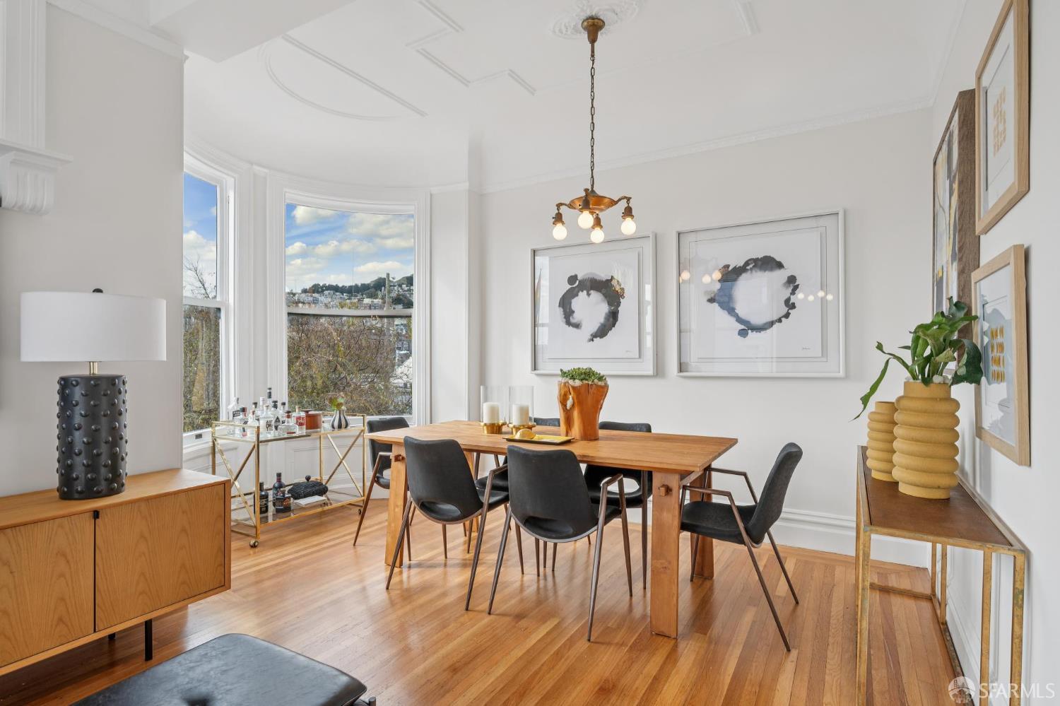 Detail Gallery Image 38 of 61 For 4040 17th St, San Francisco,  CA 94114 - 5 Beds | 2 Baths